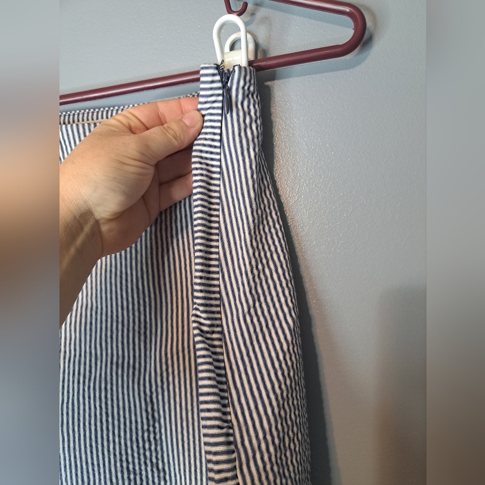 Urban Outfitters skirt. Size Small-P - Picture 4 of 7